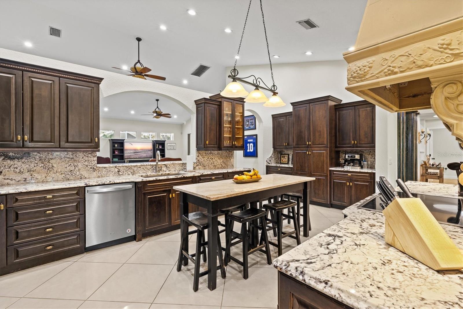 Image 28 of 83 For 1482 Kingsdown Drive