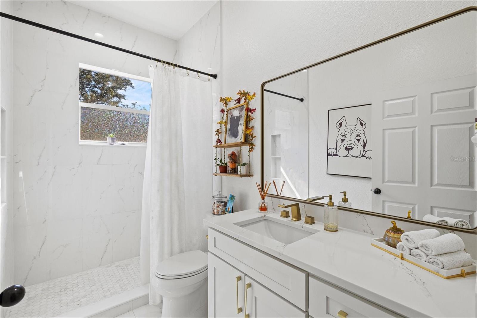 Image 45 of 83 For 1482 Kingsdown Drive