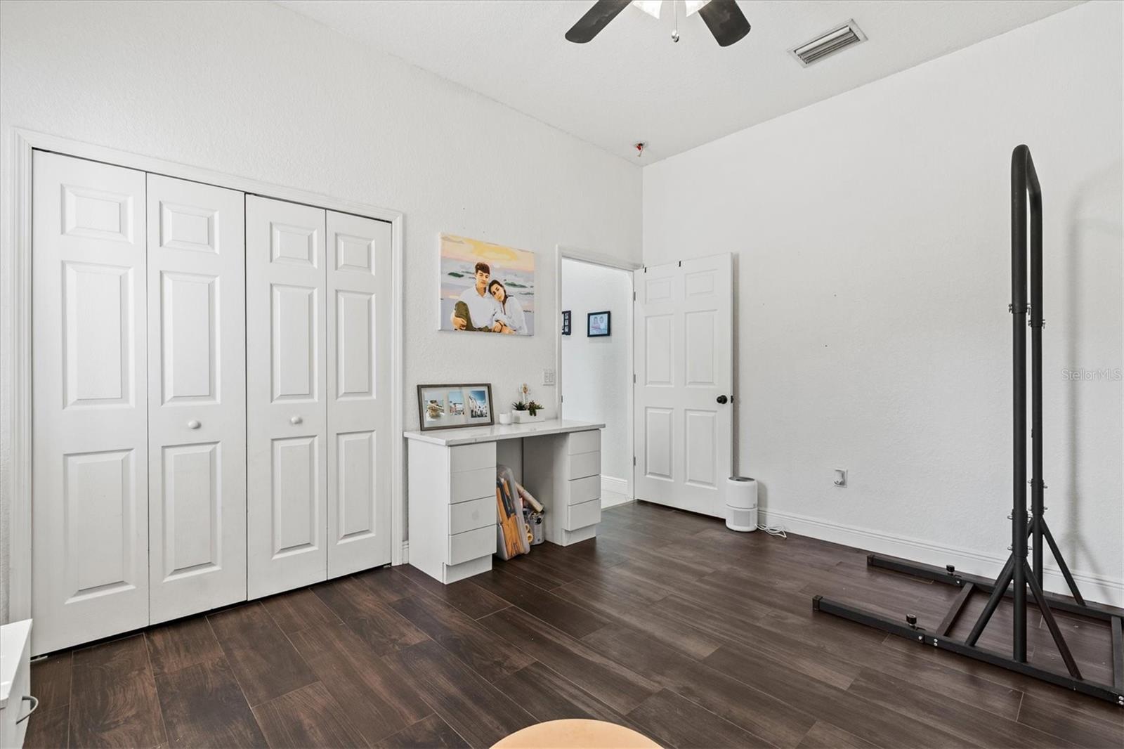 Image 47 of 83 For 1482 Kingsdown Drive