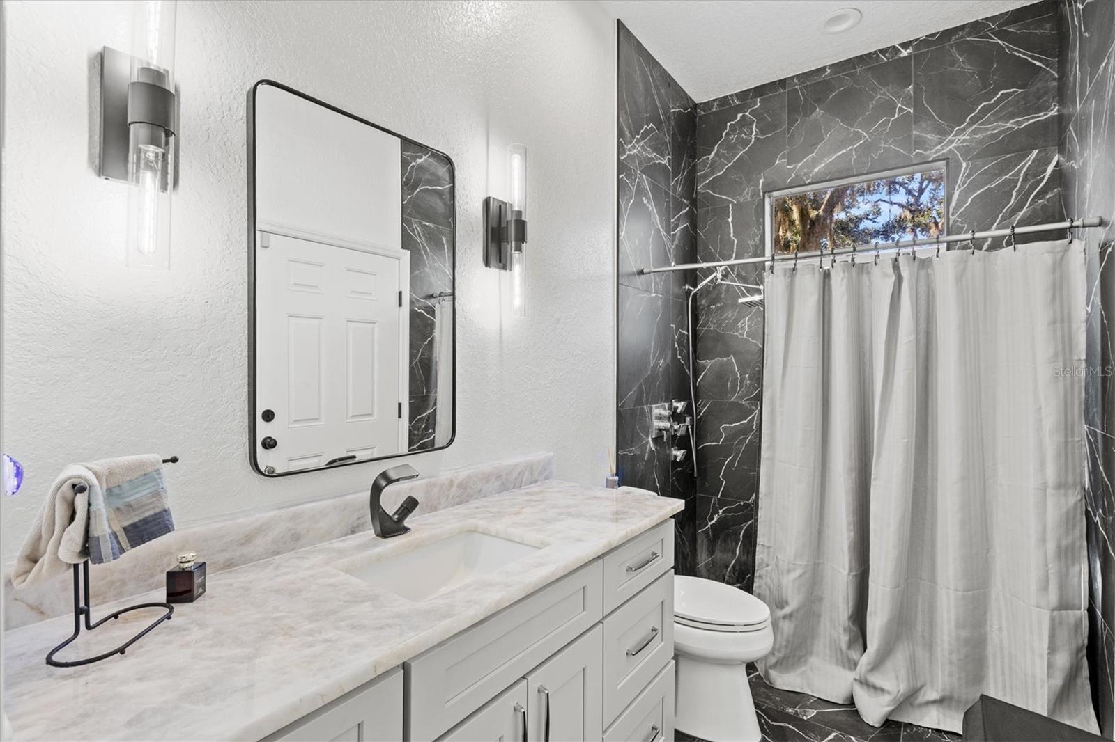 Image 48 of 83 For 1482 Kingsdown Drive