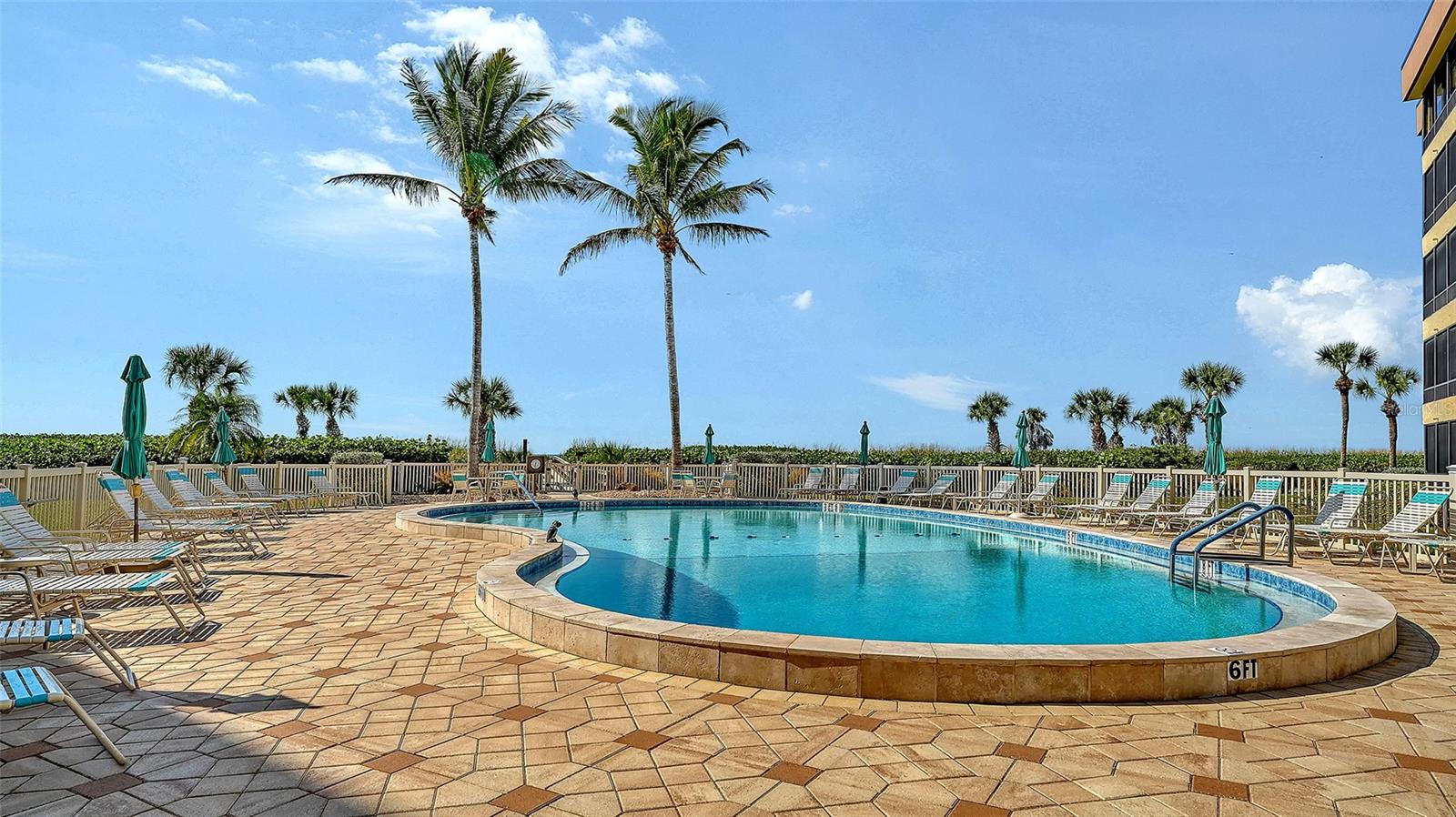 Image 59 of 79 For 8773 Midnight Pass Road 102g