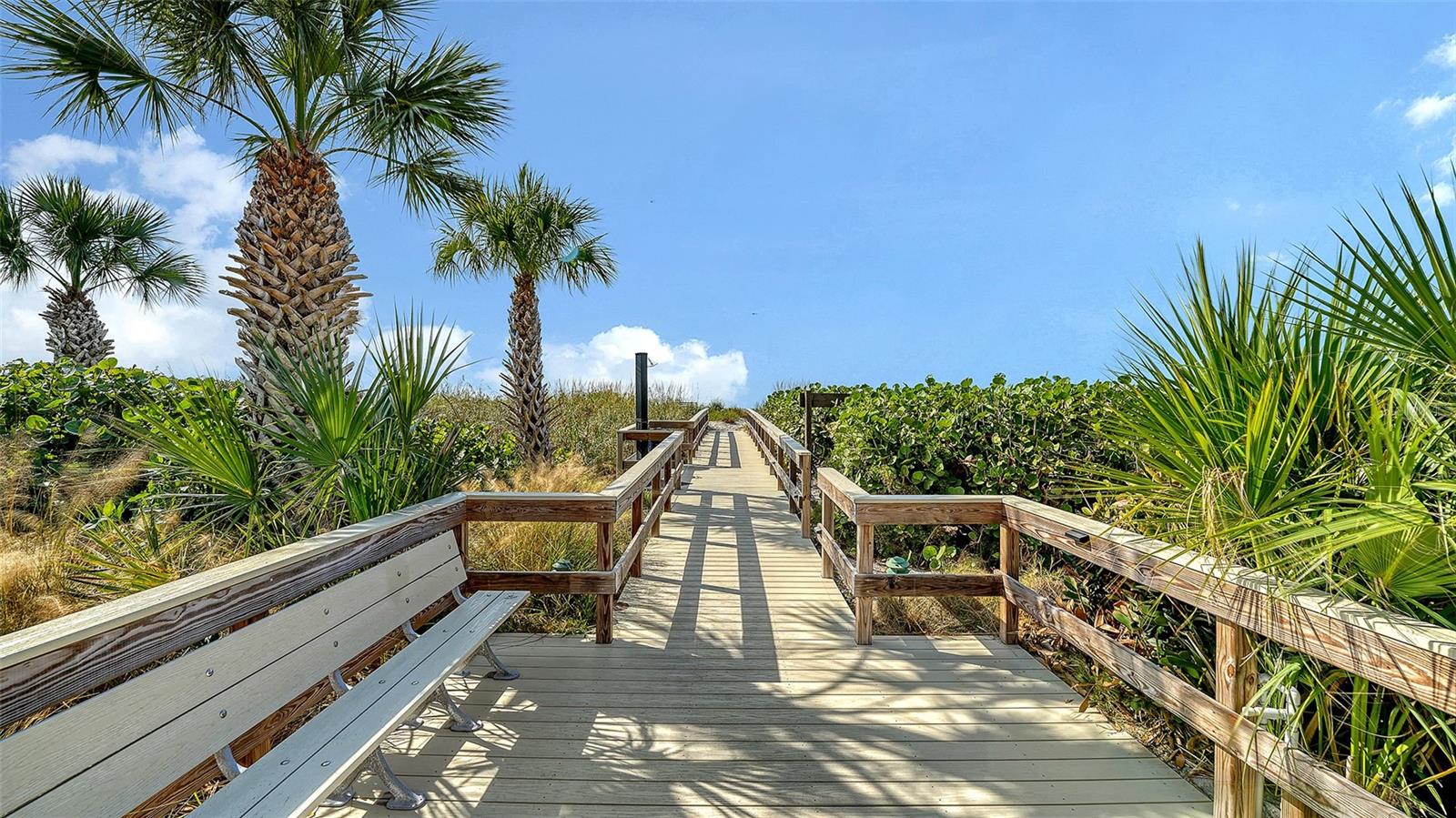 Image 60 of 79 For 8773 Midnight Pass Road 102g