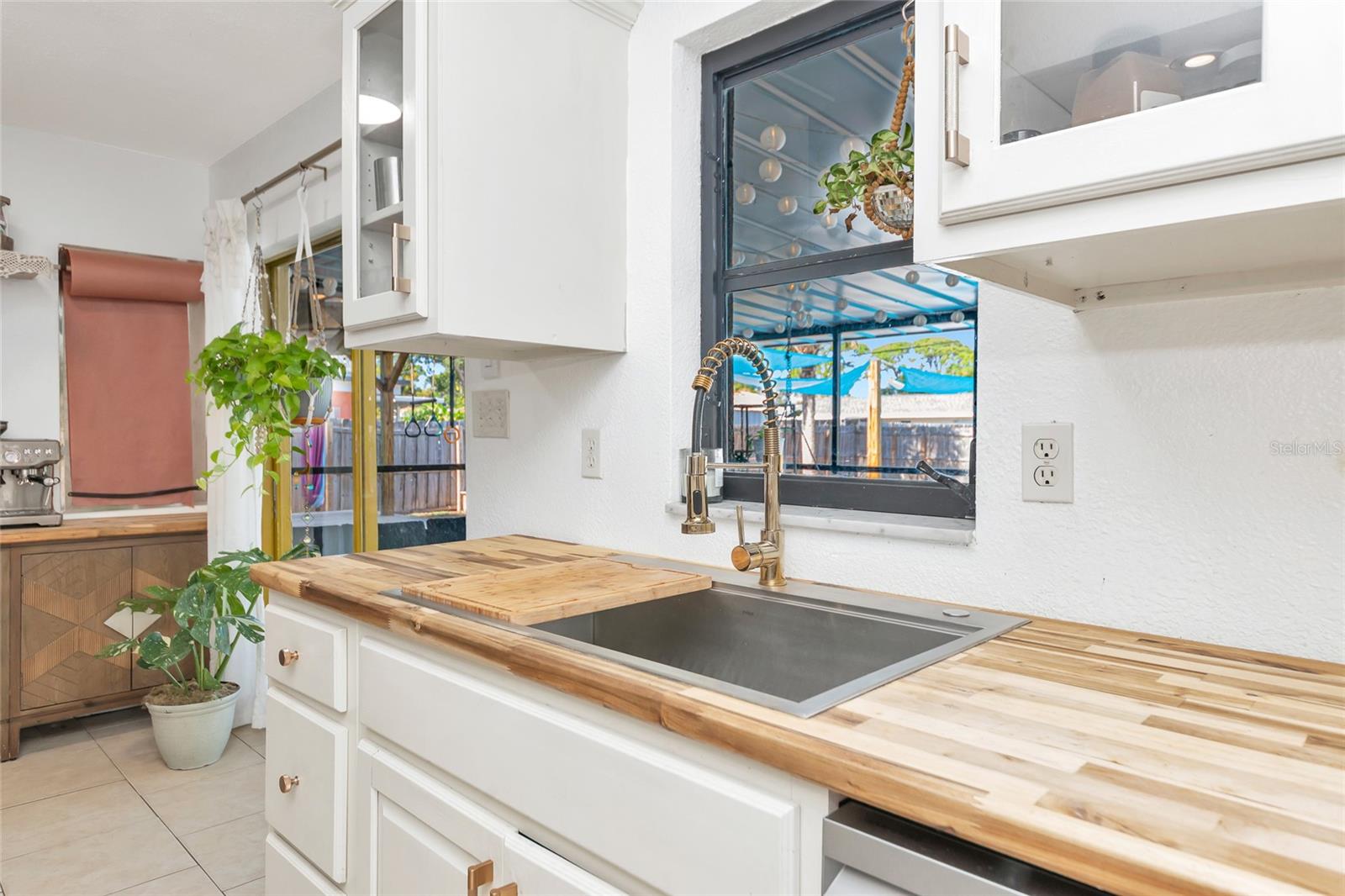 Image 16 of 61 For 2835 Williamsburg Street