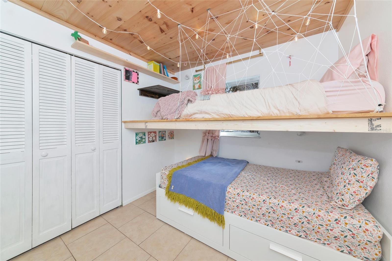 Image 26 of 61 For 2835 Williamsburg Street