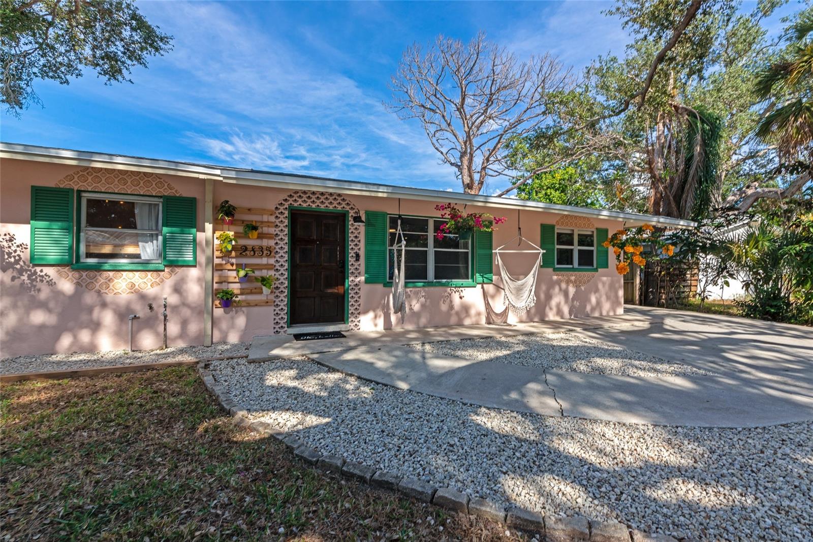 Image 4 of 61 For 2835 Williamsburg Street