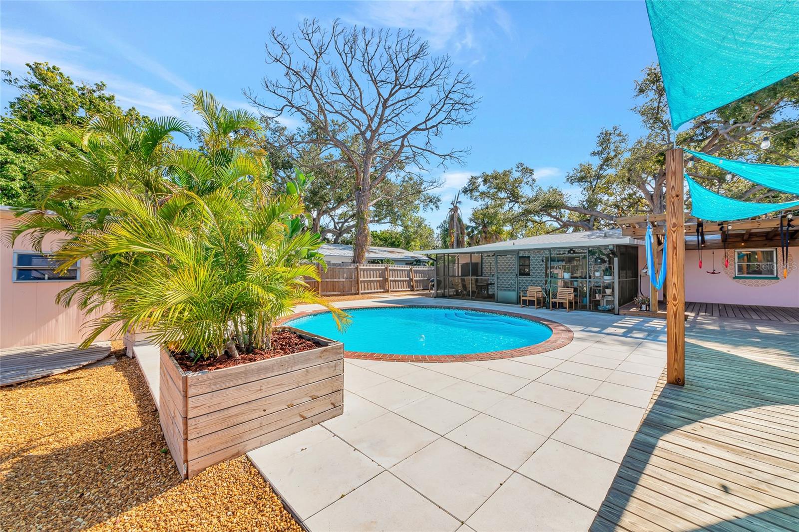 Image 43 of 61 For 2835 Williamsburg Street