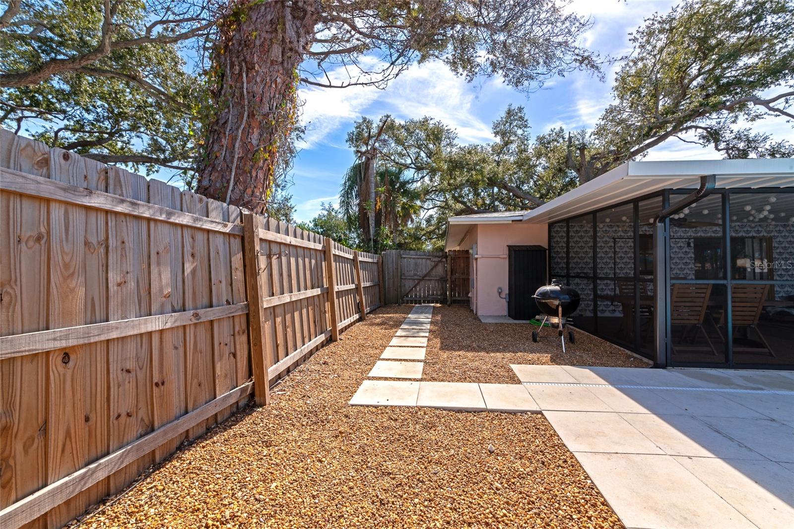 Image 46 of 61 For 2835 Williamsburg Street