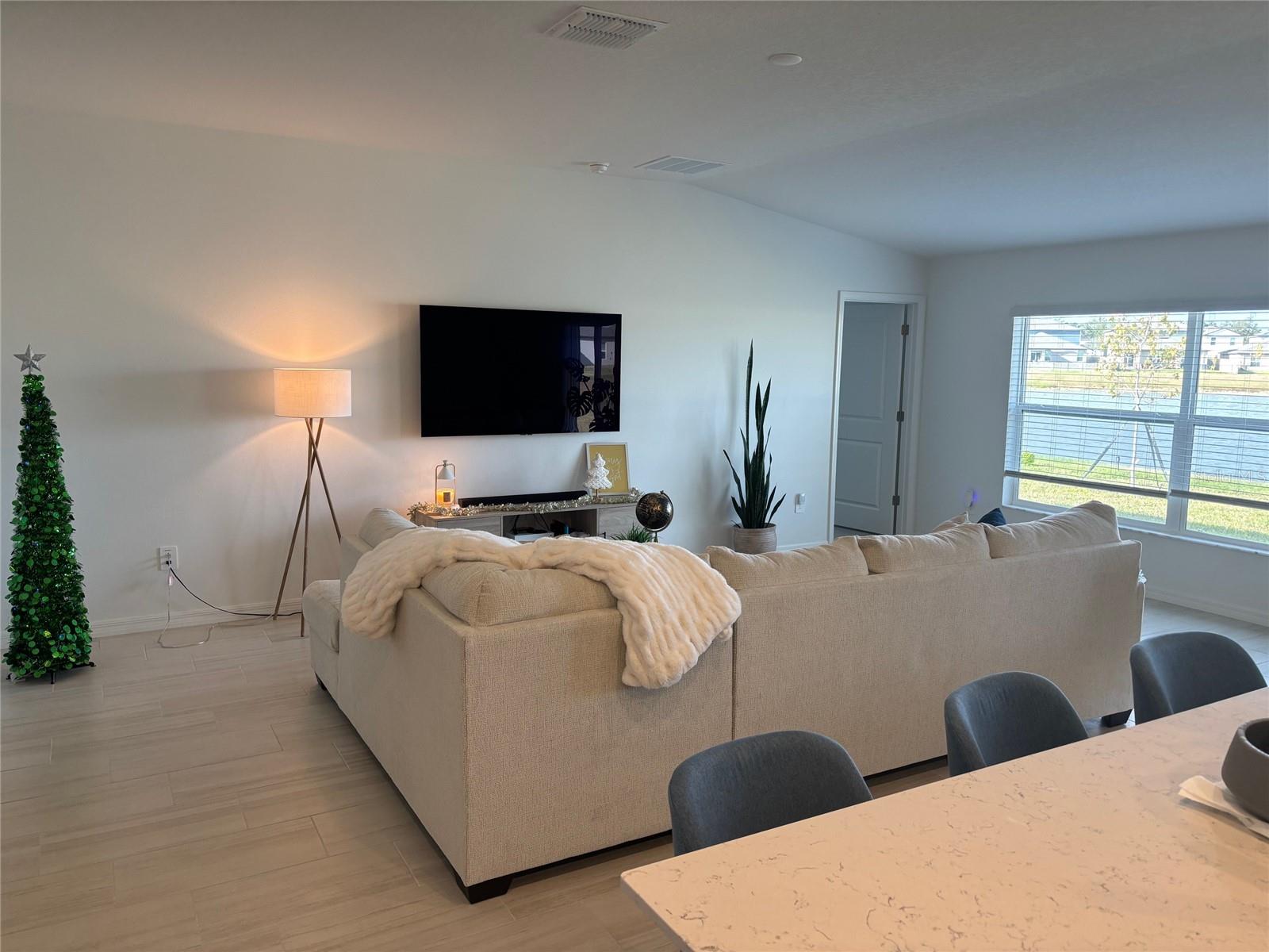 Image 3 of 18 For 8823 Sunset Park Trail