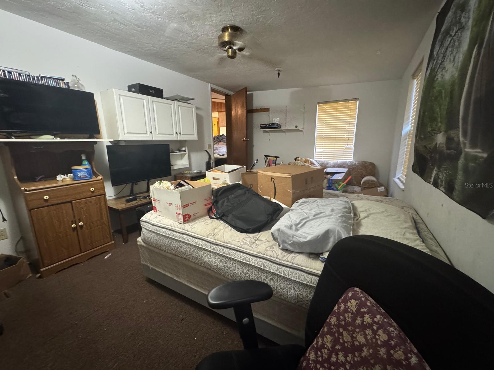 Image 14 of 18 For 11130 103rd Terrace