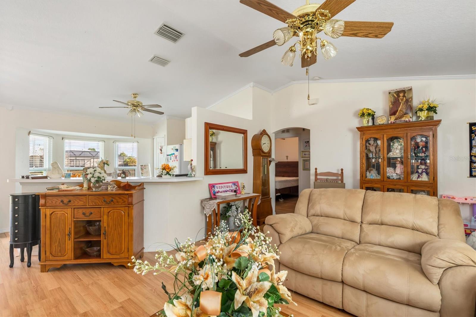 Image 5 of 30 For 25324 Lychee Court