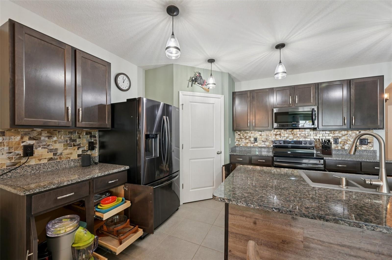 Image 11 of 55 For 4527 Willow Hammock Drive