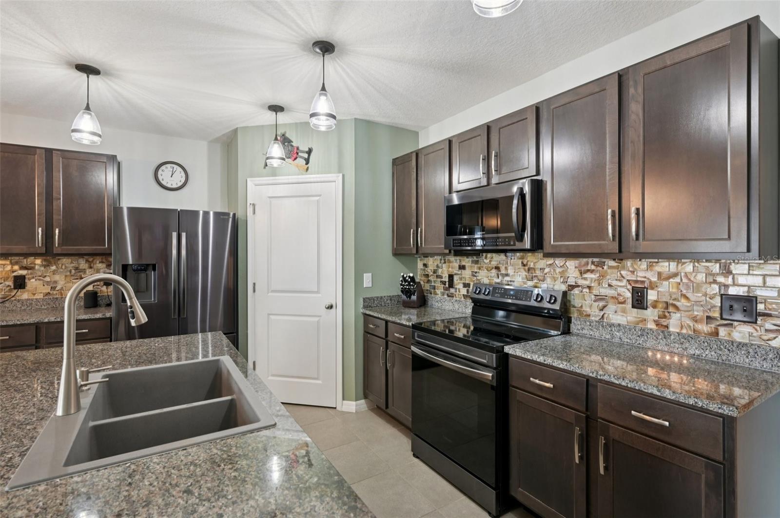 Image 12 of 55 For 4527 Willow Hammock Drive