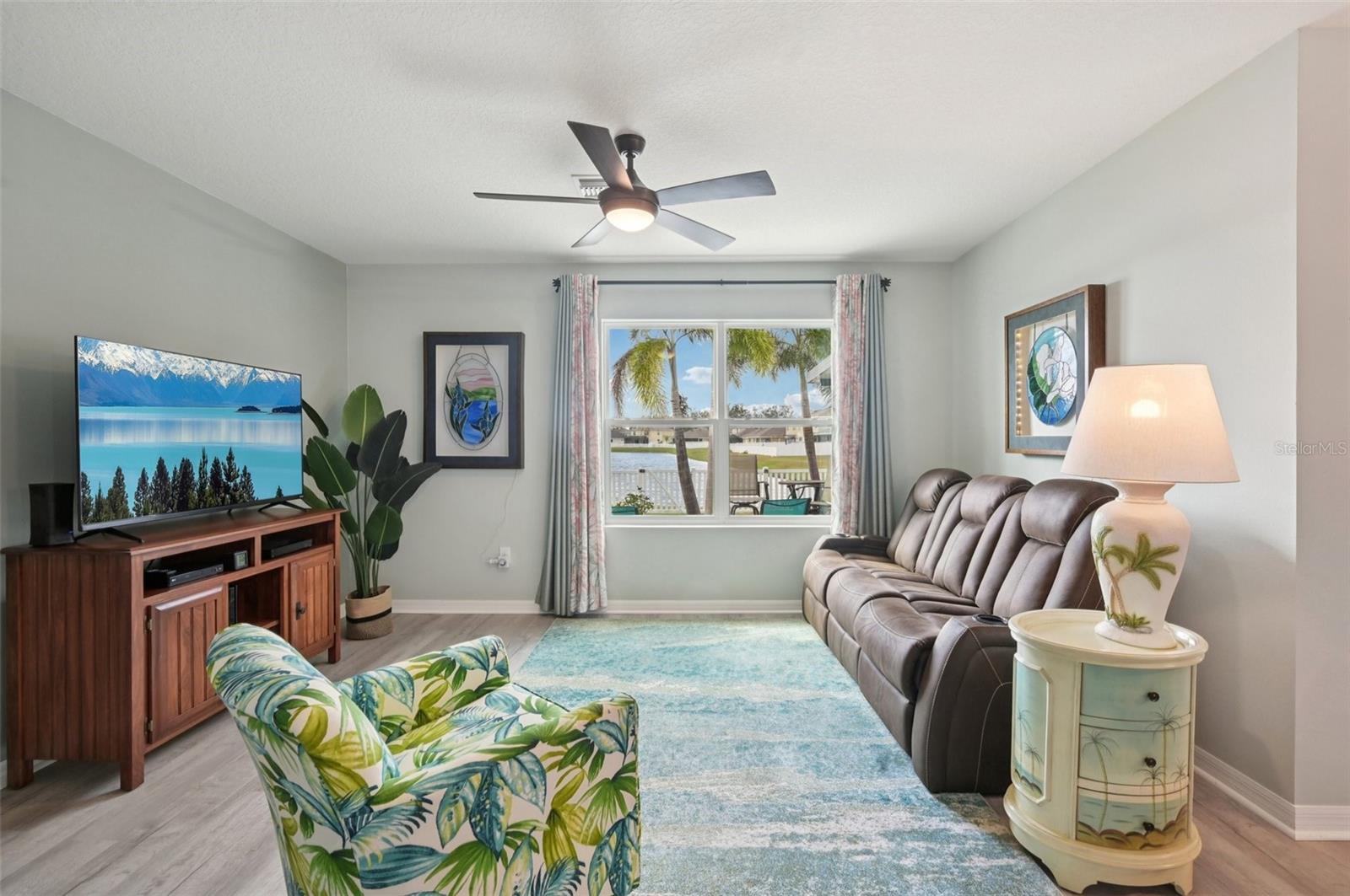 Image 4 of 55 For 4527 Willow Hammock Drive