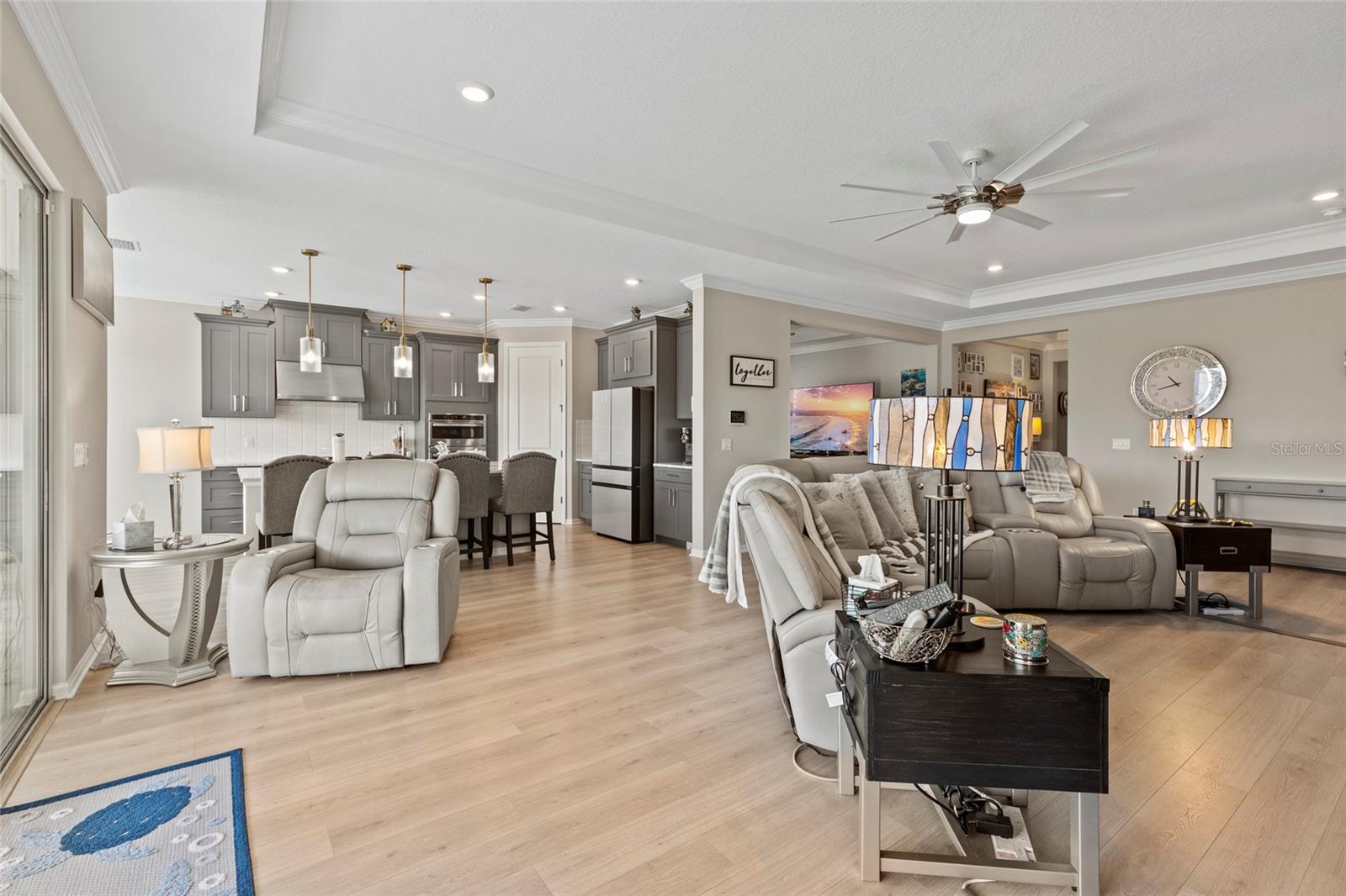 Image 14 of 44 For 16545 Star Grass Circle