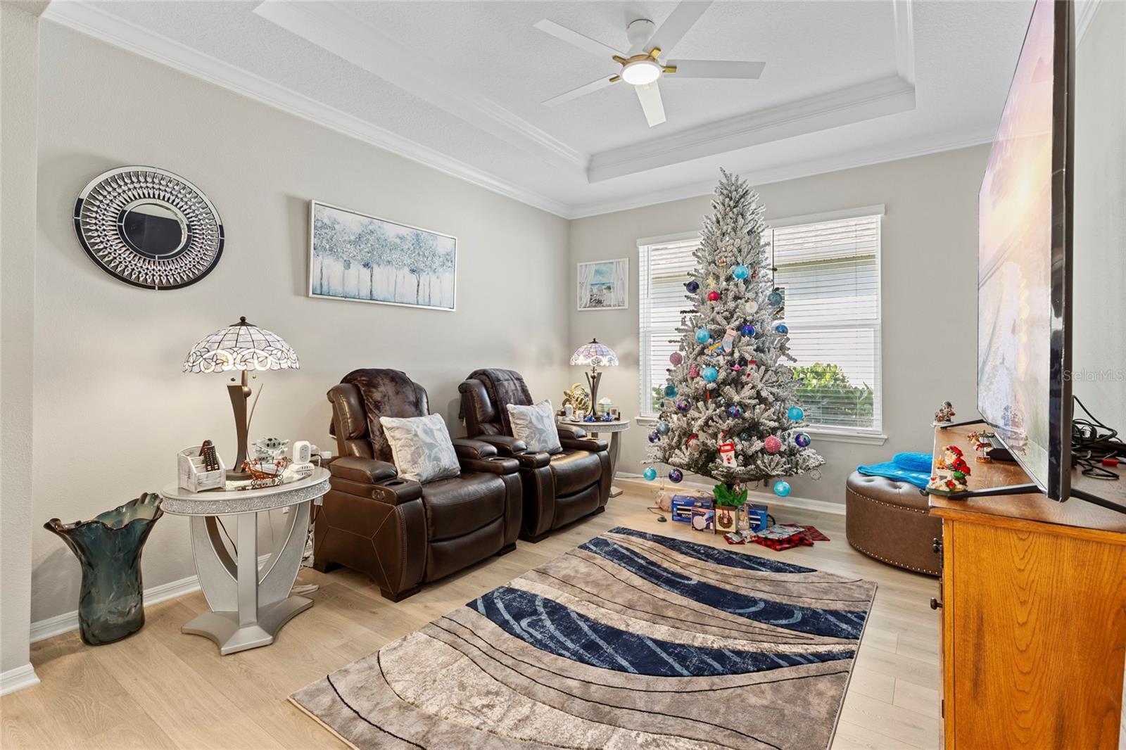 Image 27 of 44 For 16545 Star Grass Circle