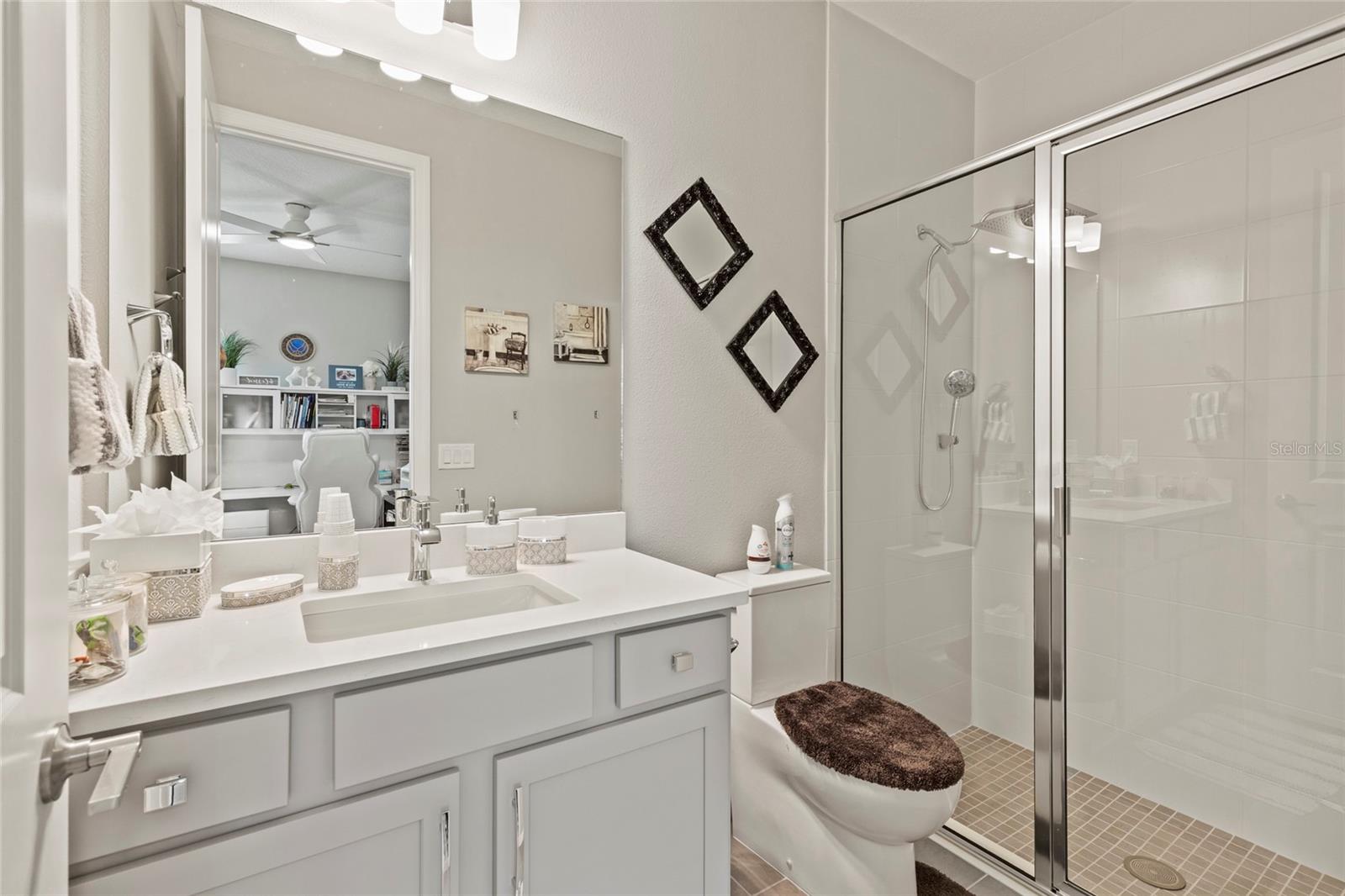 Image 32 of 44 For 16545 Star Grass Circle