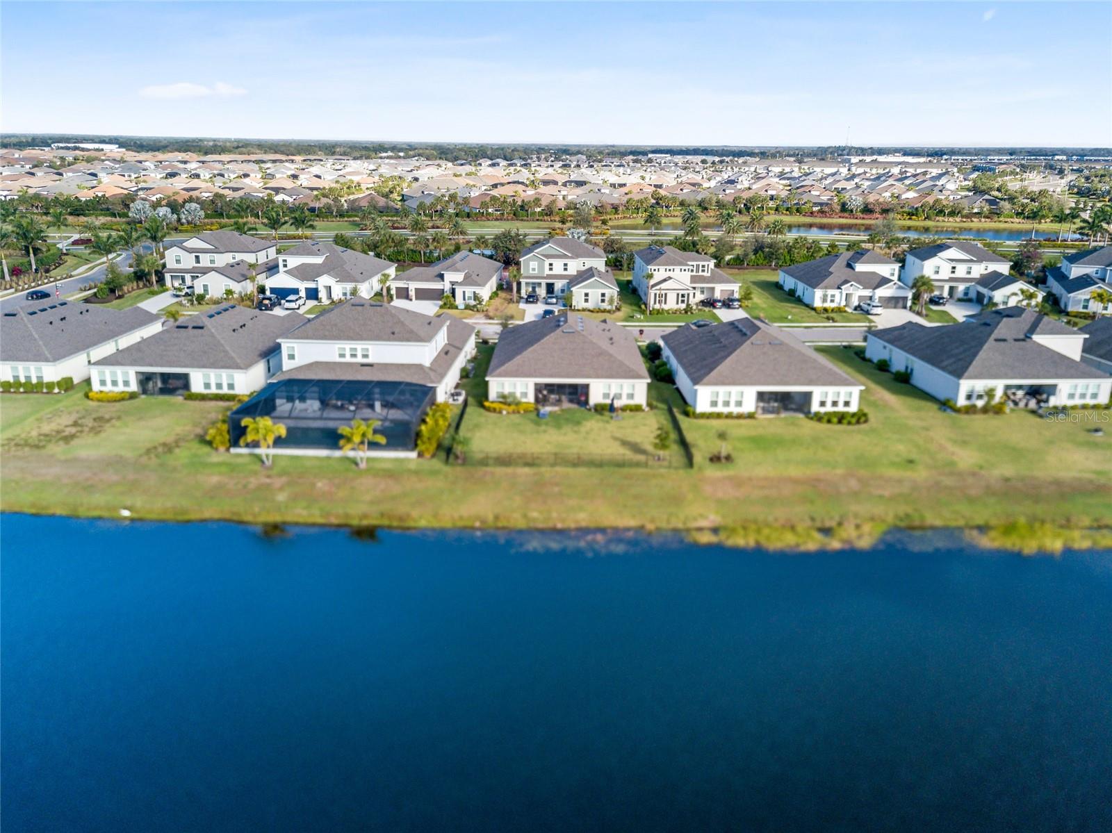 Image 42 of 44 For 16545 Star Grass Circle