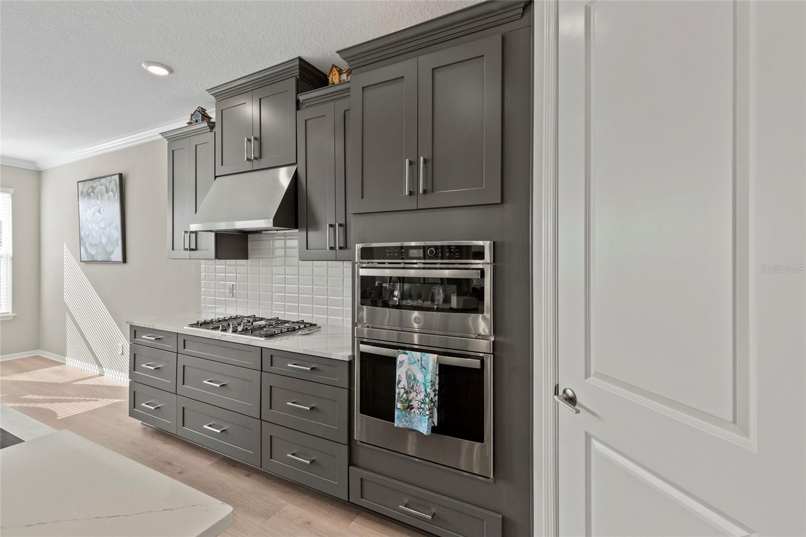 Image 9 of 44 For 16545 Star Grass Circle