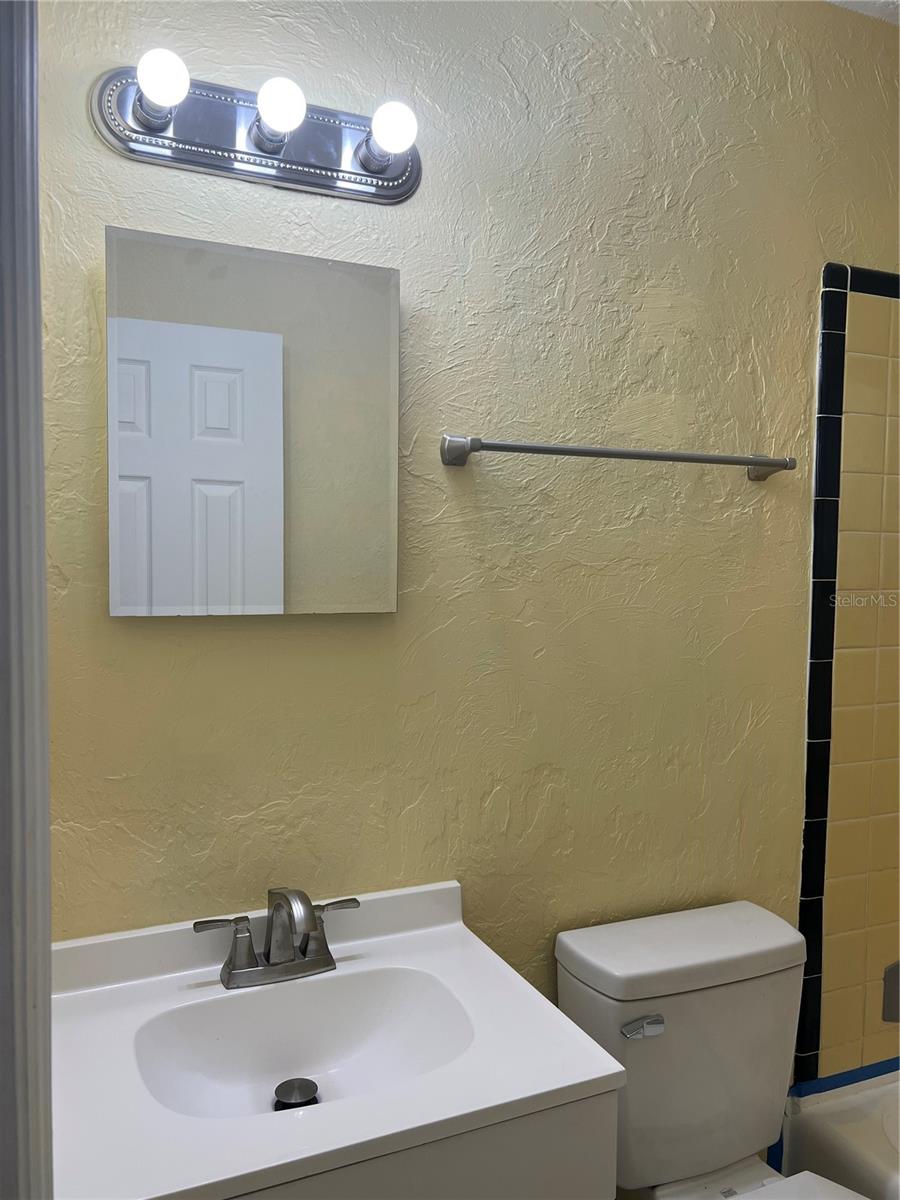 Image 4 of 9 For 514 Ponder Avenue