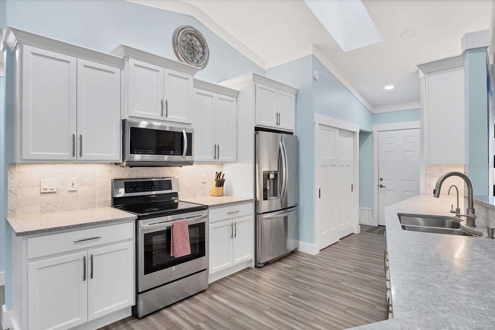 Image 11 of 54 For 4594 Trails Drive