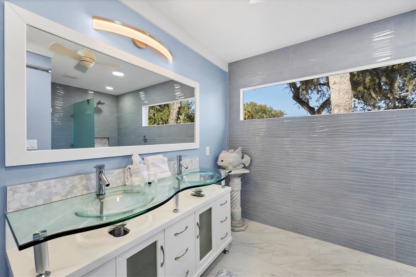 Image 20 of 54 For 4594 Trails Drive