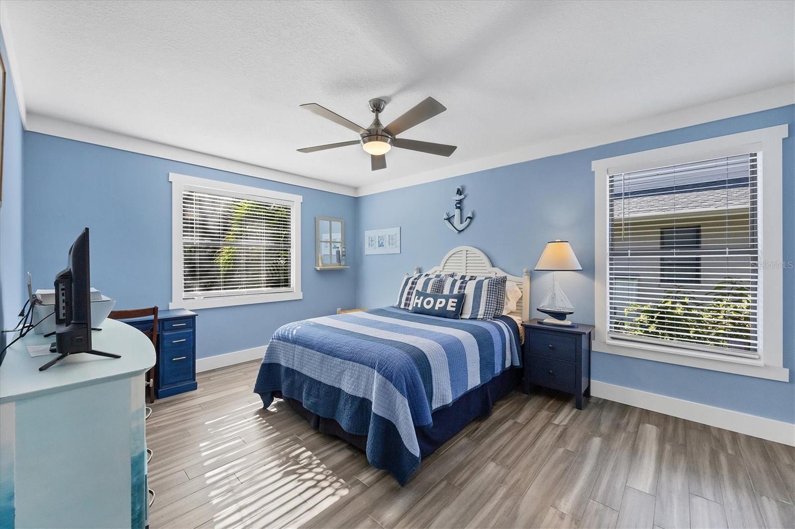 Image 22 of 54 For 4594 Trails Drive