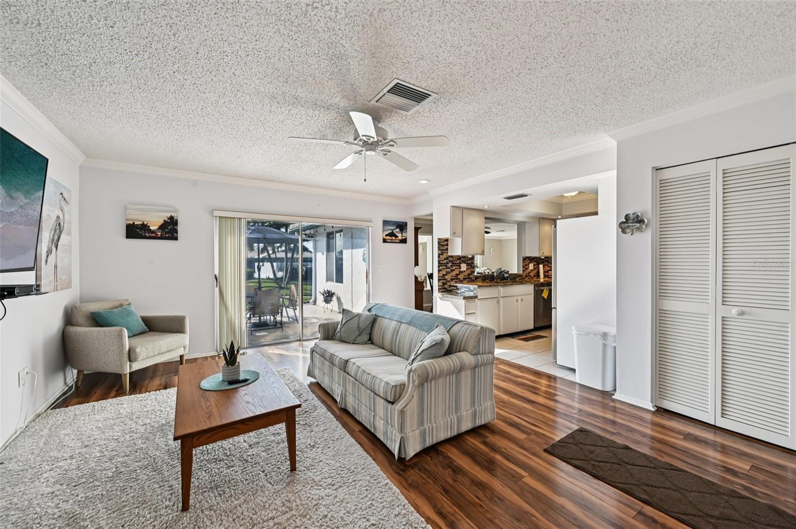 Image 4 of 26 For 7315 8th Avenue W