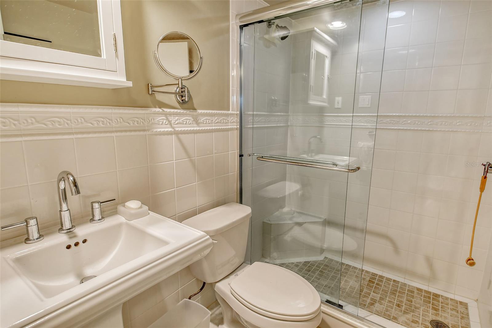 Image 21 of 65 For 1720 Glenhouse Drive Gl430