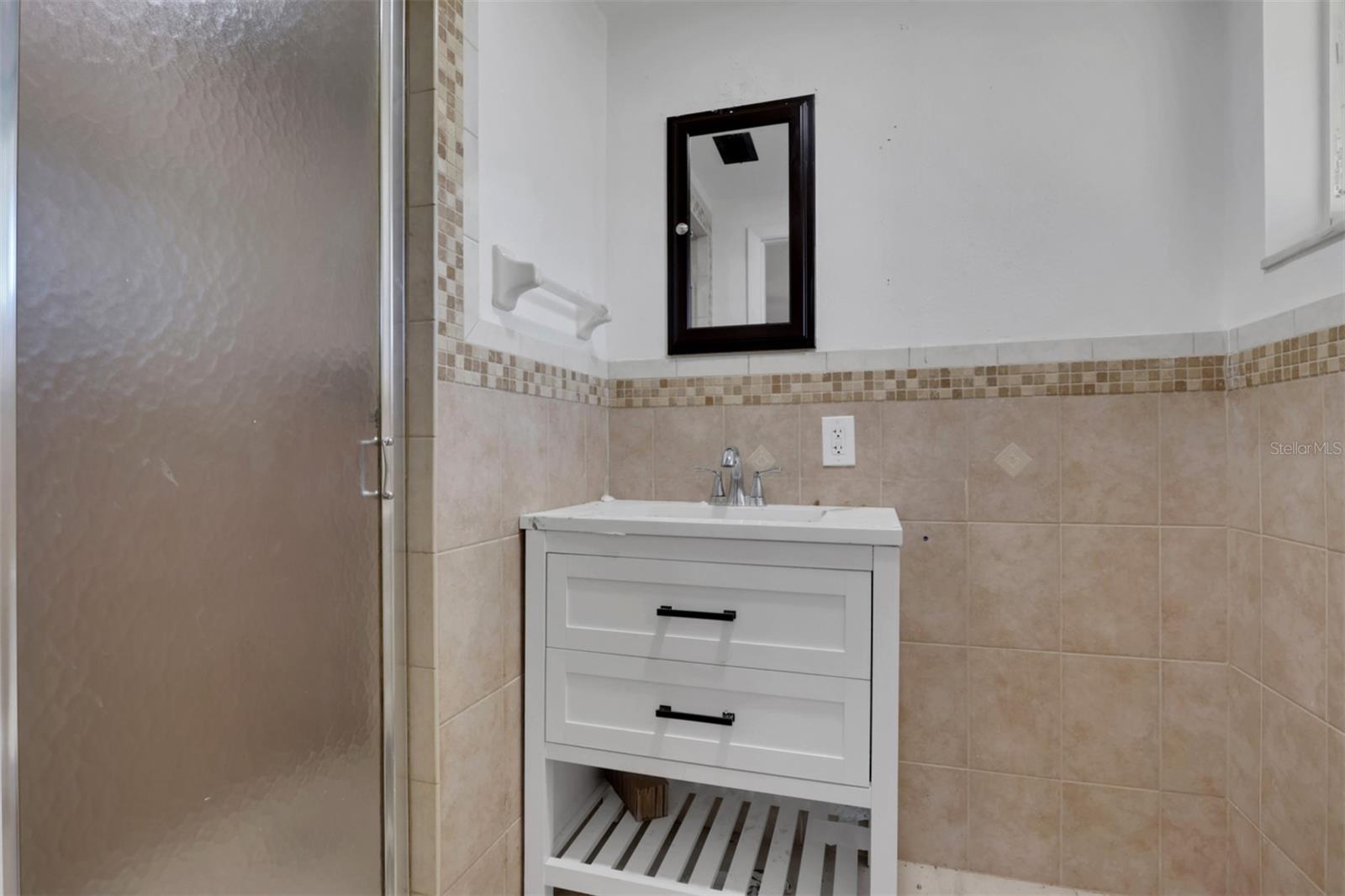 Image 17 of 30 For 3505 Harbor Boulevard