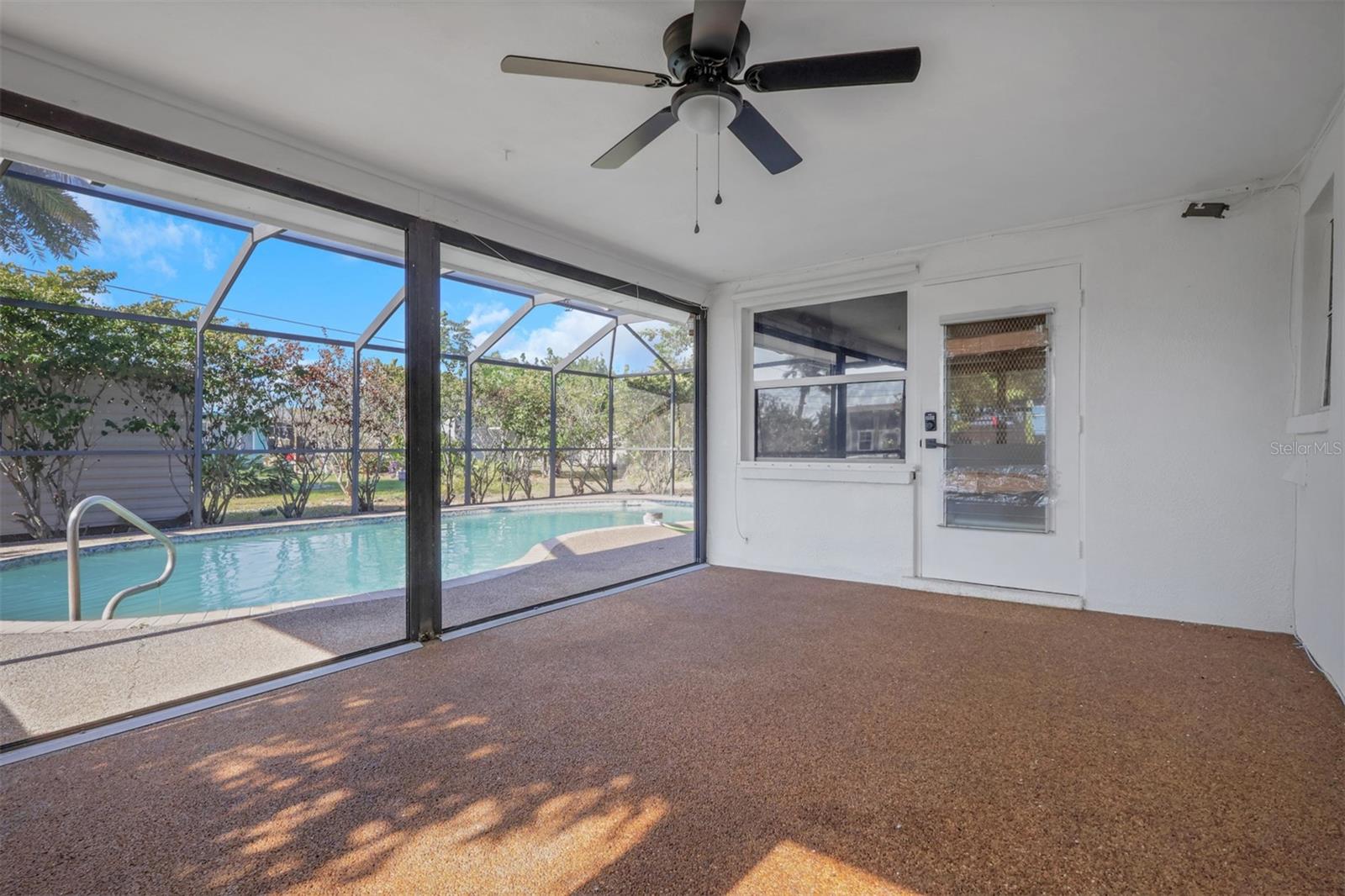 Image 25 of 30 For 3505 Harbor Boulevard