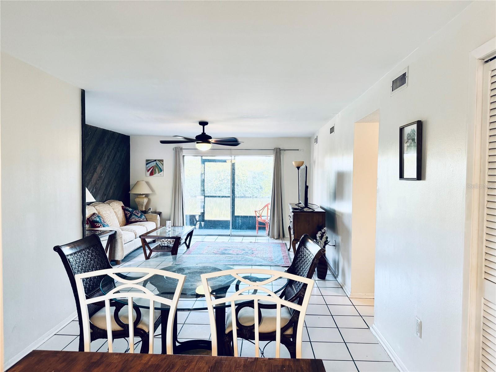 Image 17 of 54 For 2604 Hidden Lake Drive N 2604b