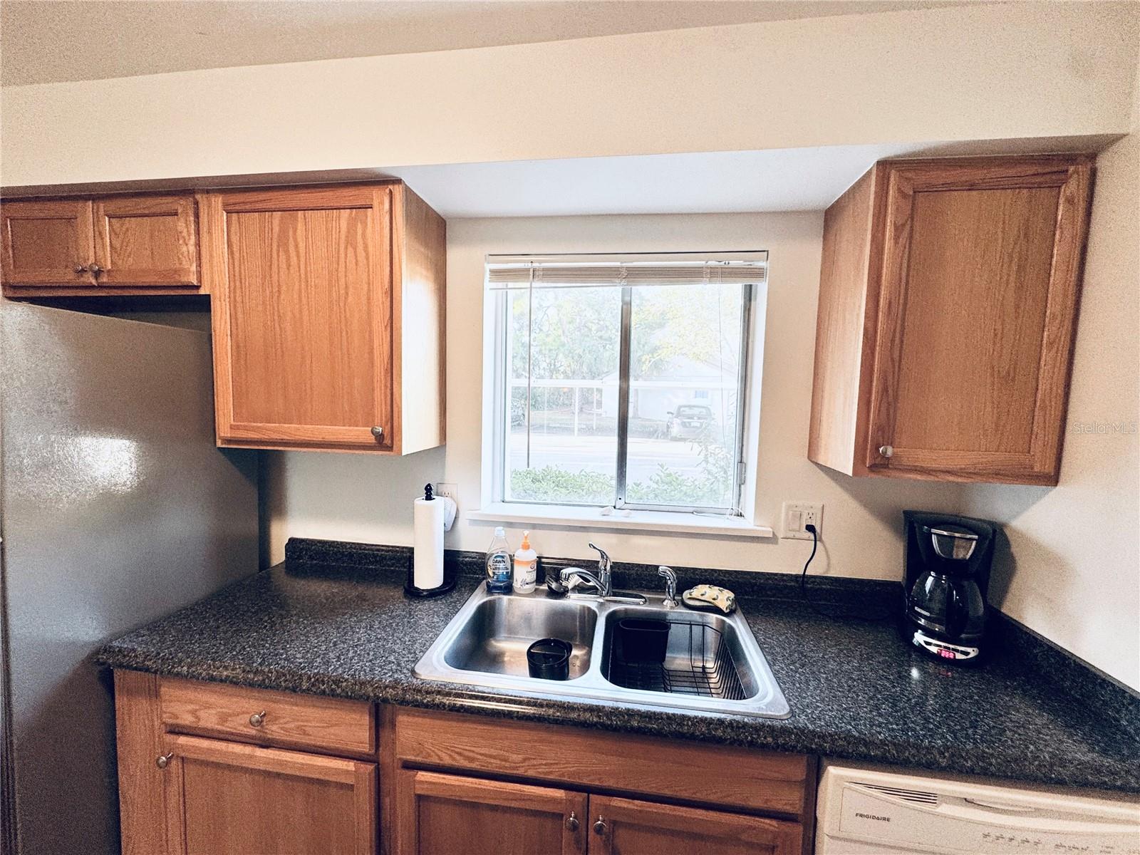 Image 22 of 54 For 2604 Hidden Lake Drive N 2604b