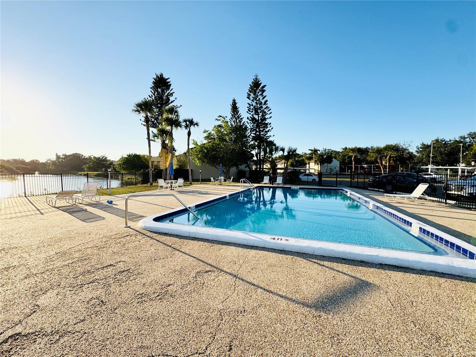 Image 42 of 54 For 2604 Hidden Lake Drive N 2604b