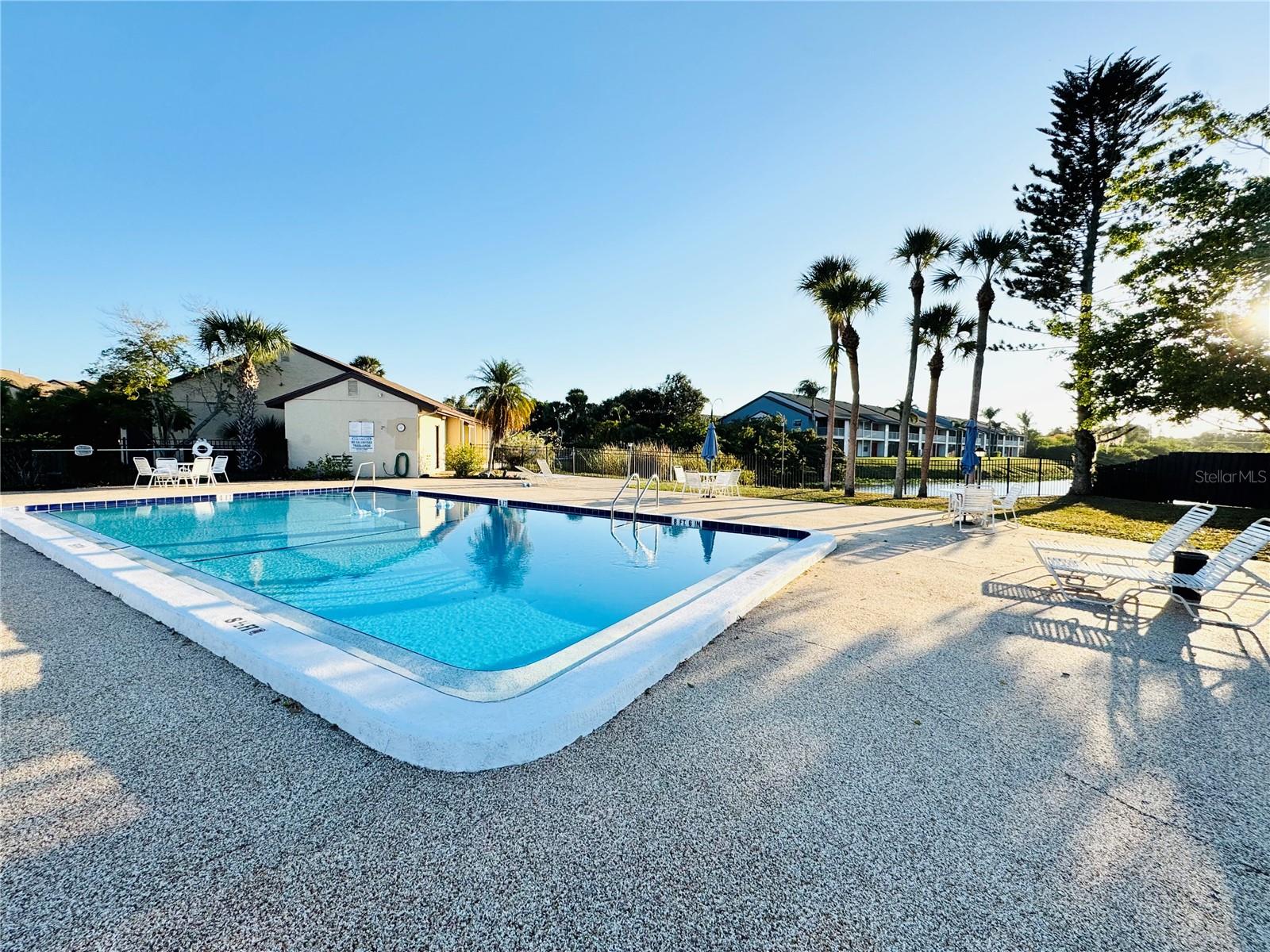 Image 44 of 54 For 2604 Hidden Lake Drive N 2604b