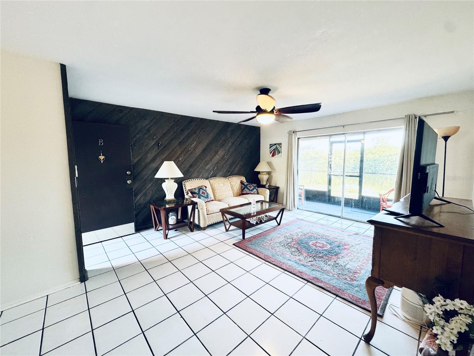 Image 7 of 54 For 2604 Hidden Lake Drive N 2604b