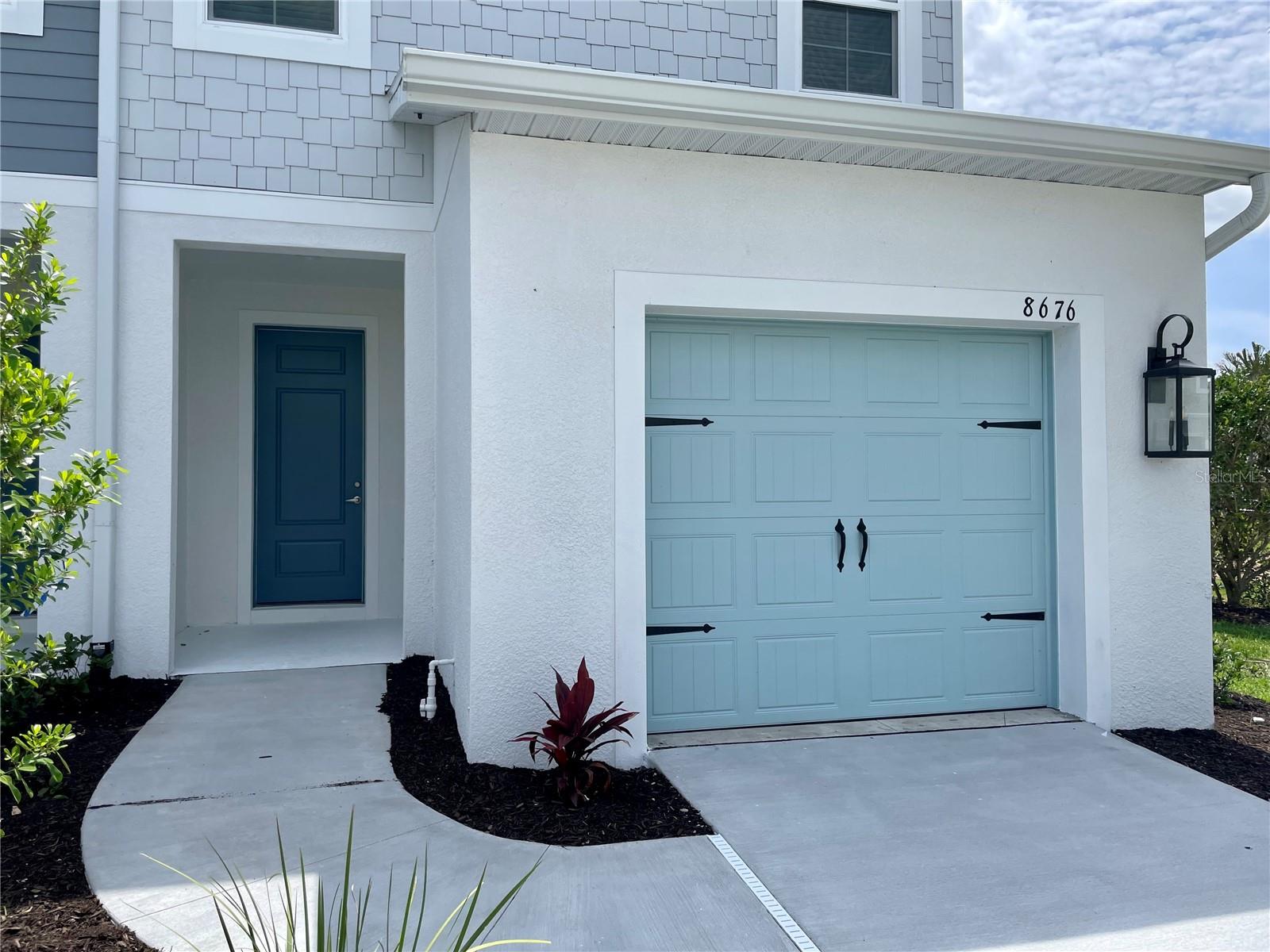 Image 2 of 41 For 8676 Canyon Creek Trail