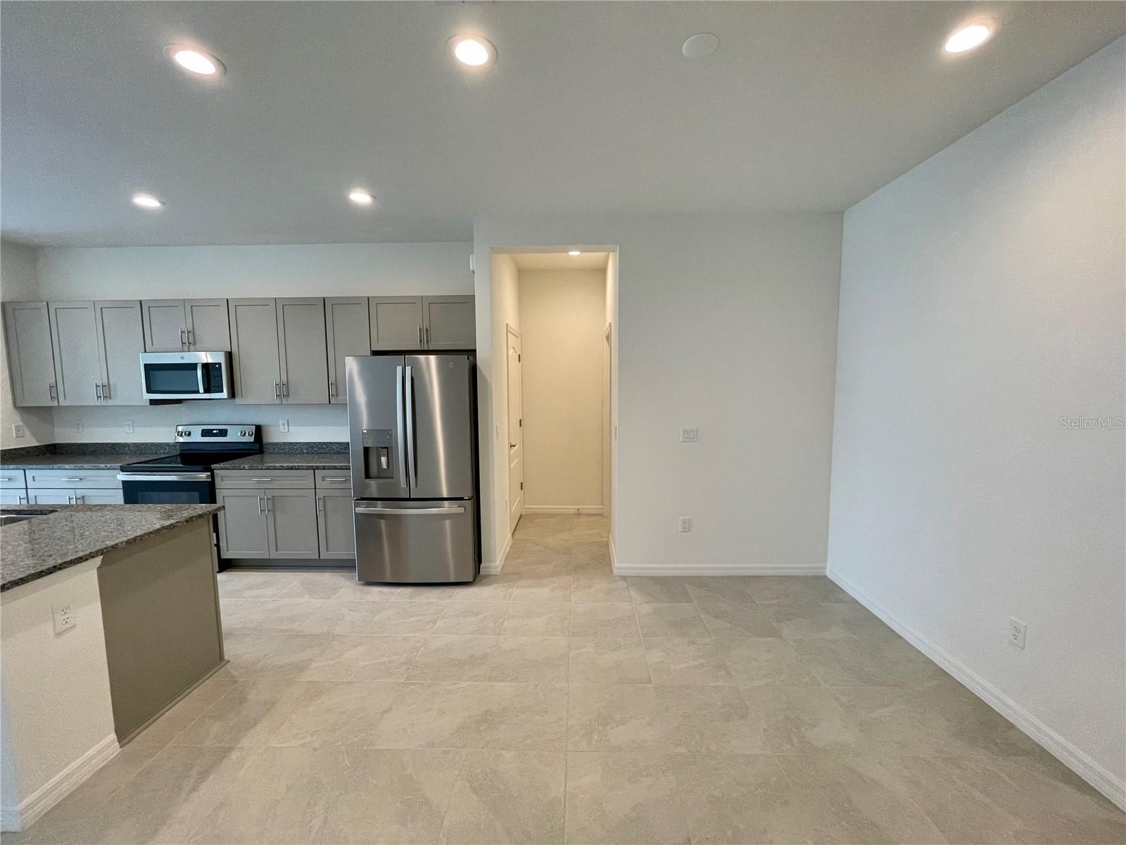 Image 5 of 41 For 8676 Canyon Creek Trail