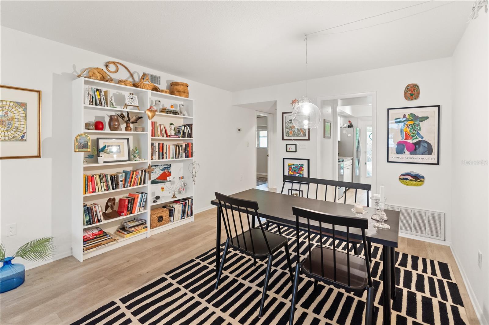 Image 10 of 40 For 3711 Almeria Avenue 3n