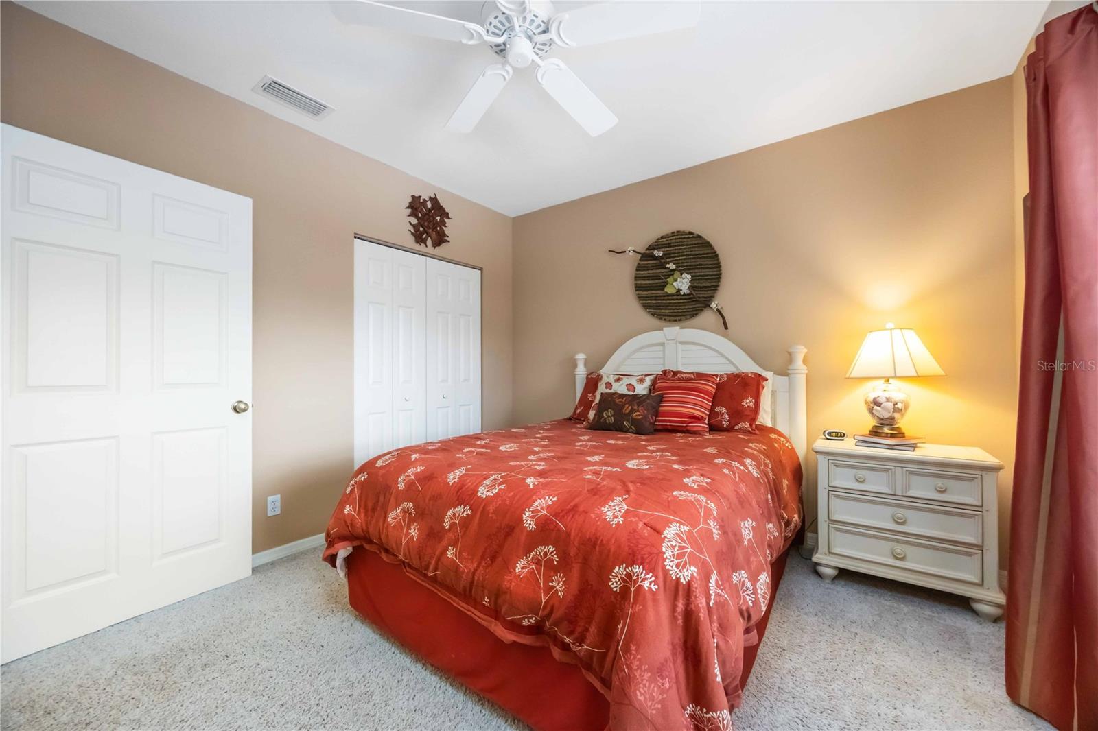 Image 19 of 33 For 306 Lynbrook Circle 201