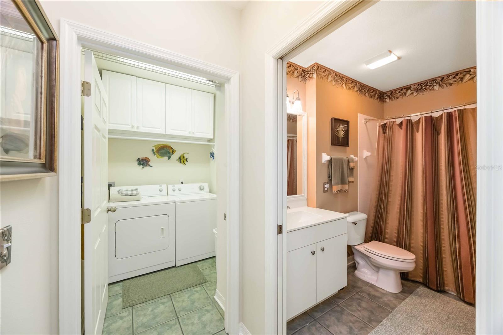 Image 21 of 33 For 306 Lynbrook Circle 201