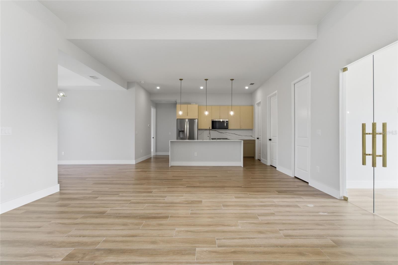 Image 10 of 62 For 14192 Fort Myers Avenue