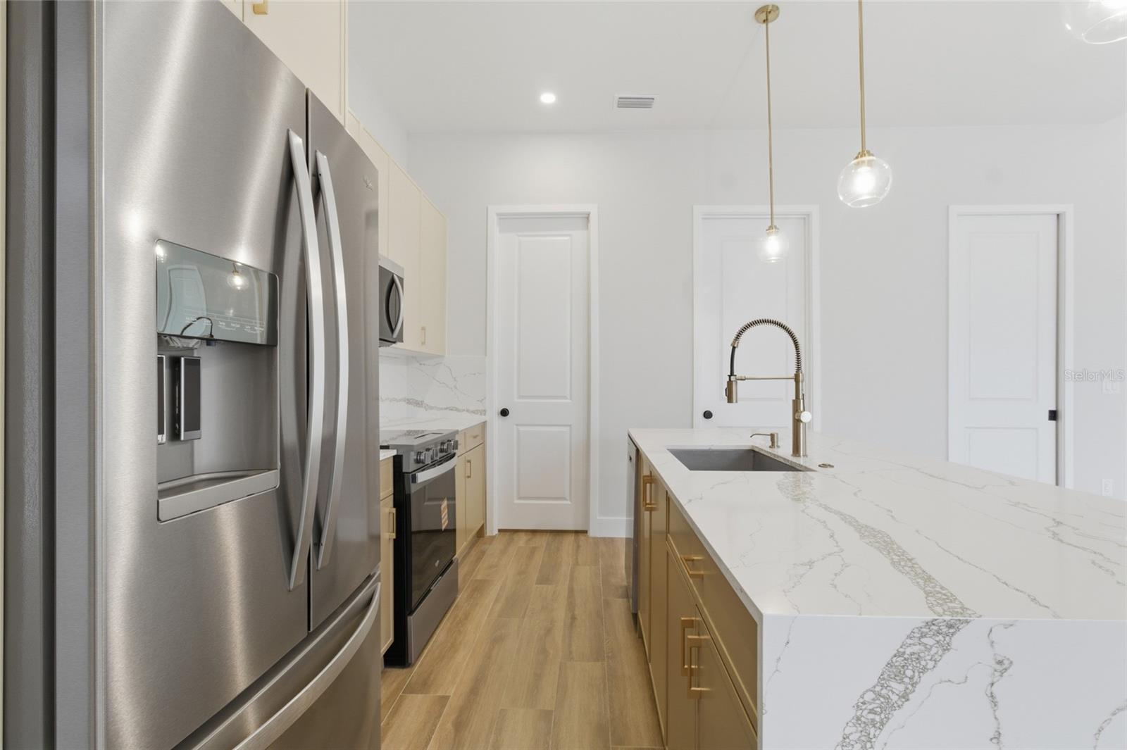 Image 17 of 62 For 14192 Fort Myers Avenue