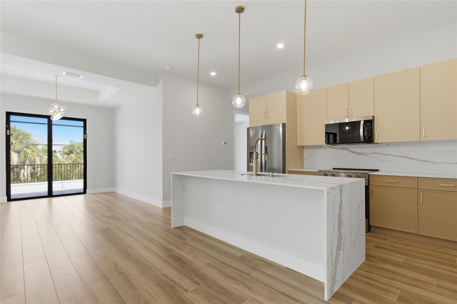 Image 18 of 62 For 14192 Fort Myers Avenue