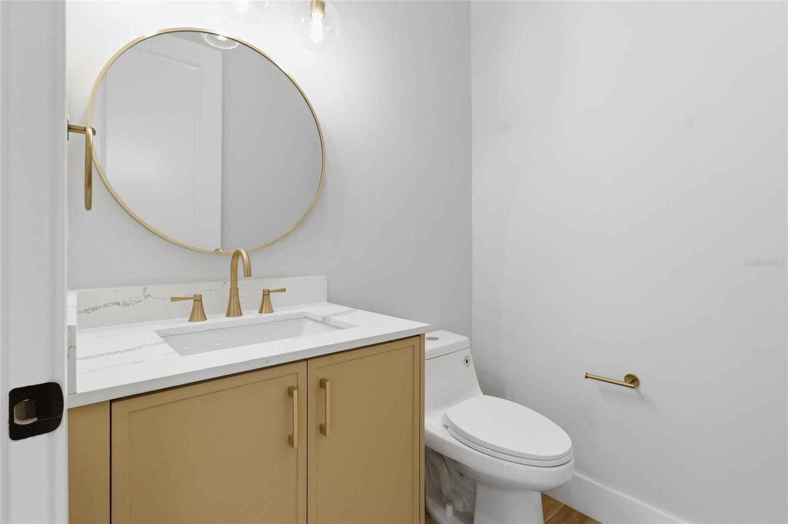 Image 23 of 62 For 14192 Fort Myers Avenue