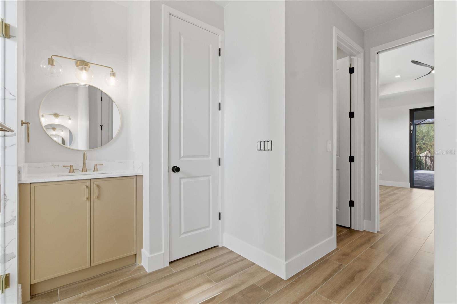 Image 38 of 62 For 14192 Fort Myers Avenue