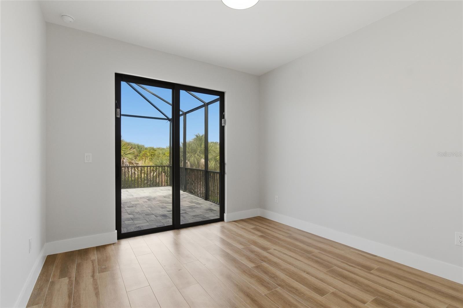 Image 39 of 62 For 14192 Fort Myers Avenue