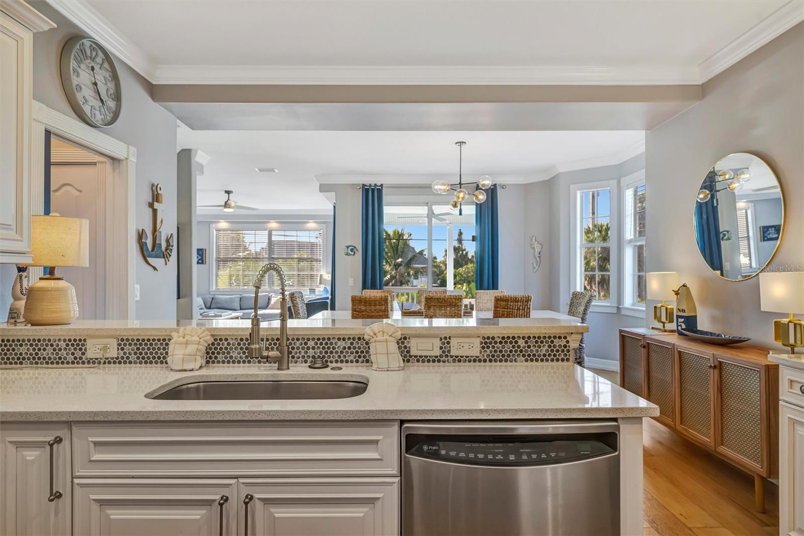 Image 15 of 93 For 303 58th Street