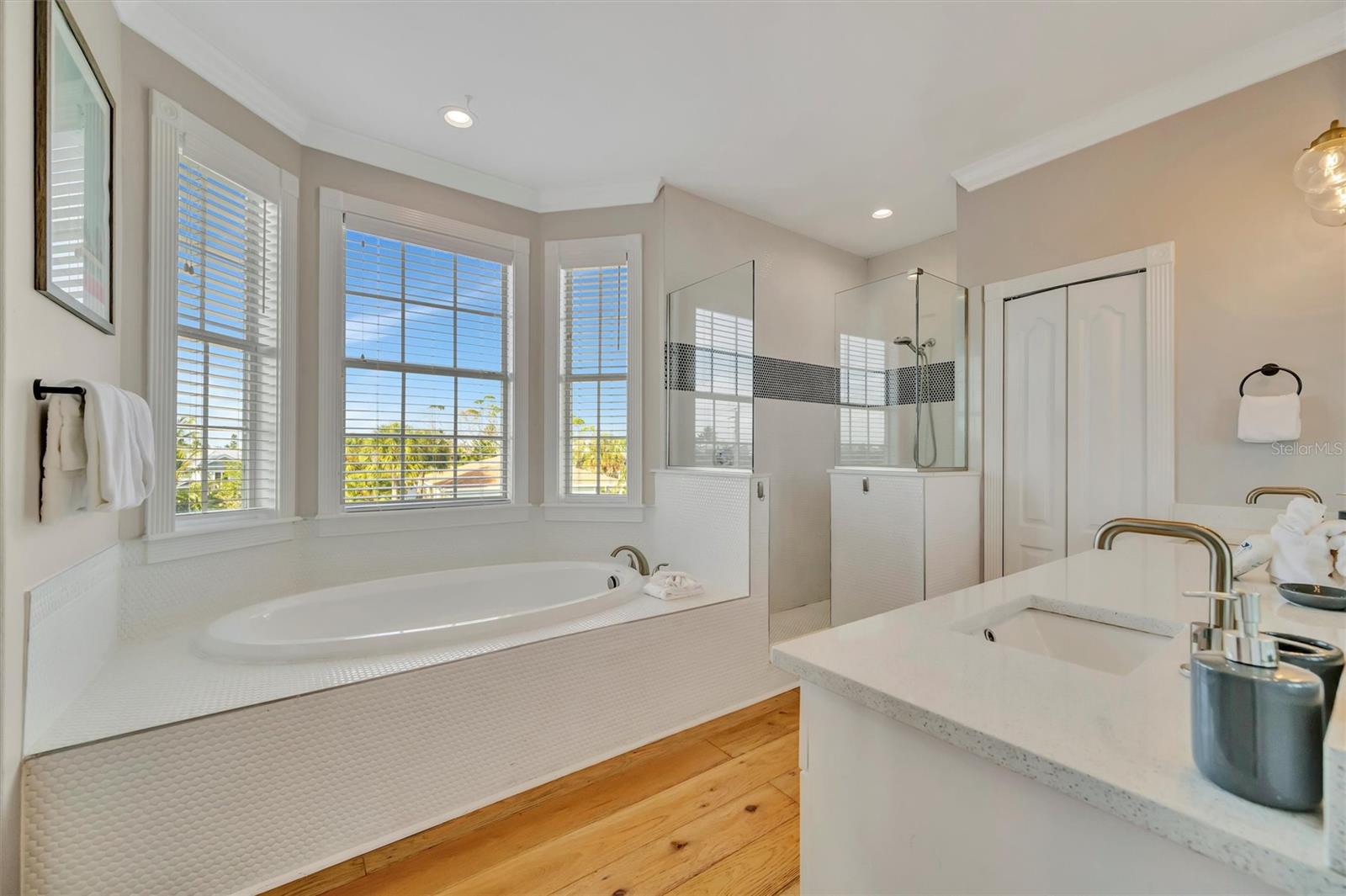 Image 43 of 93 For 303 58th Street