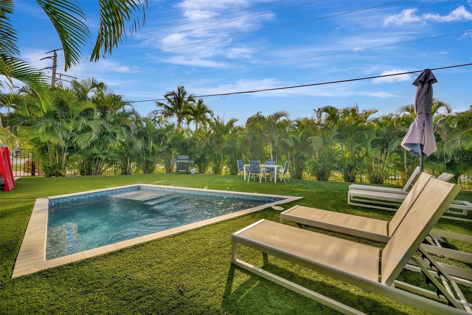 Image 76 of 93 For 303 58th Street