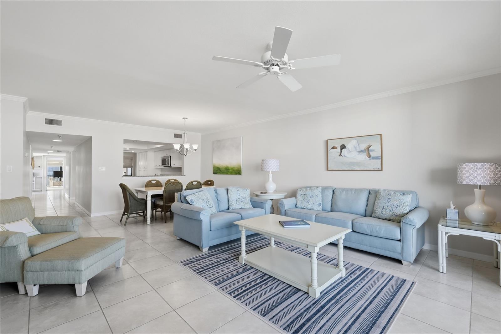 Image 24 of 45 For 1425 Gulf Of Mexico Drive 408